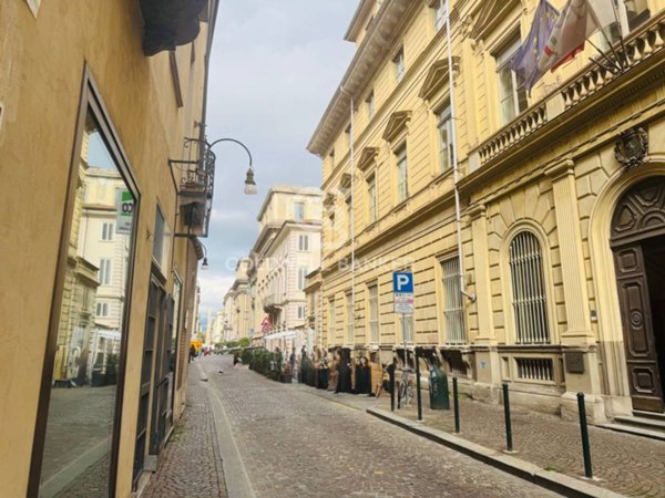 appartamento in vendita a Torino in zona Centro Storico