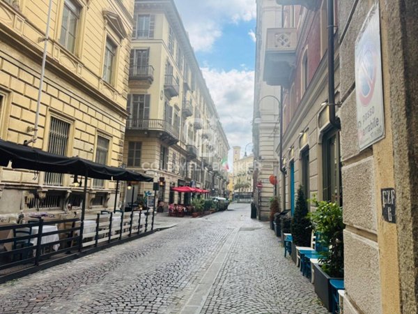appartamento in vendita a Torino in zona Centro Storico