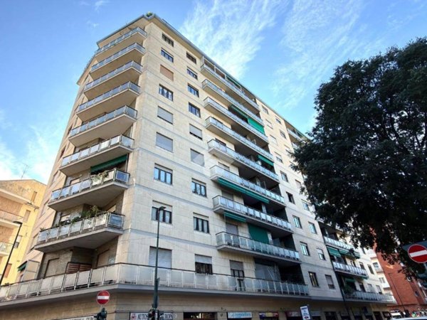 appartamento in vendita a Torino in zona Parella