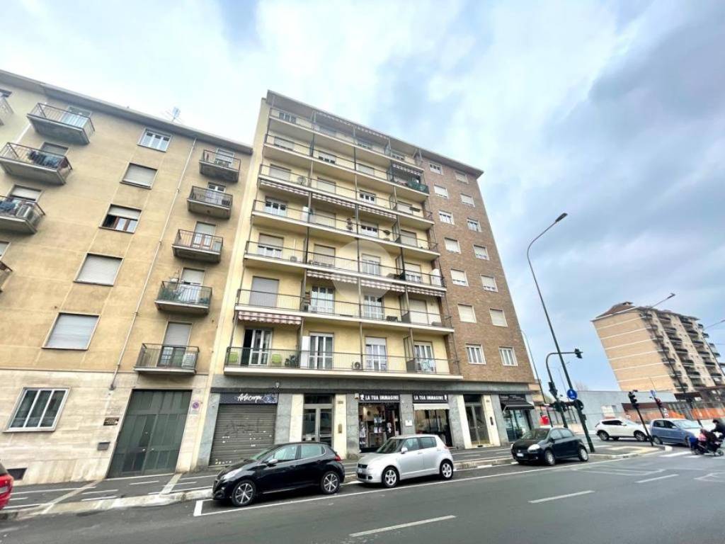 appartamento in vendita a Torino in zona Madonna di Campagna