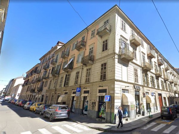 negozio in vendita a Torino in zona Vanchiglia