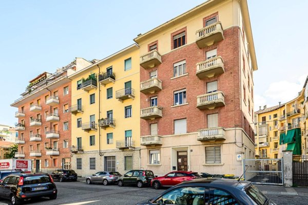 appartamento in vendita a Torino in zona Cenisia