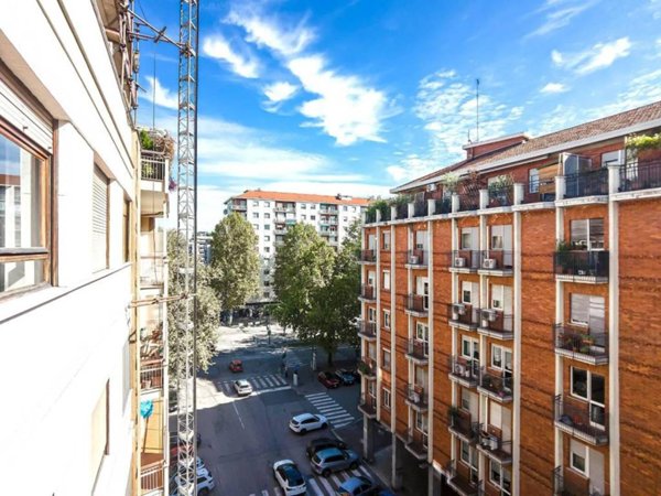 appartamento in vendita a Torino in zona Mirafiori Sud