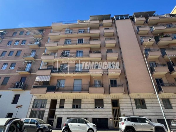 appartamento in vendita a Torino in zona Millefonti