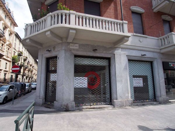 negozio in vendita a Torino in zona Crocetta