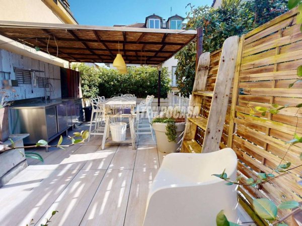 casa indipendente in vendita a Torino in zona Sassi