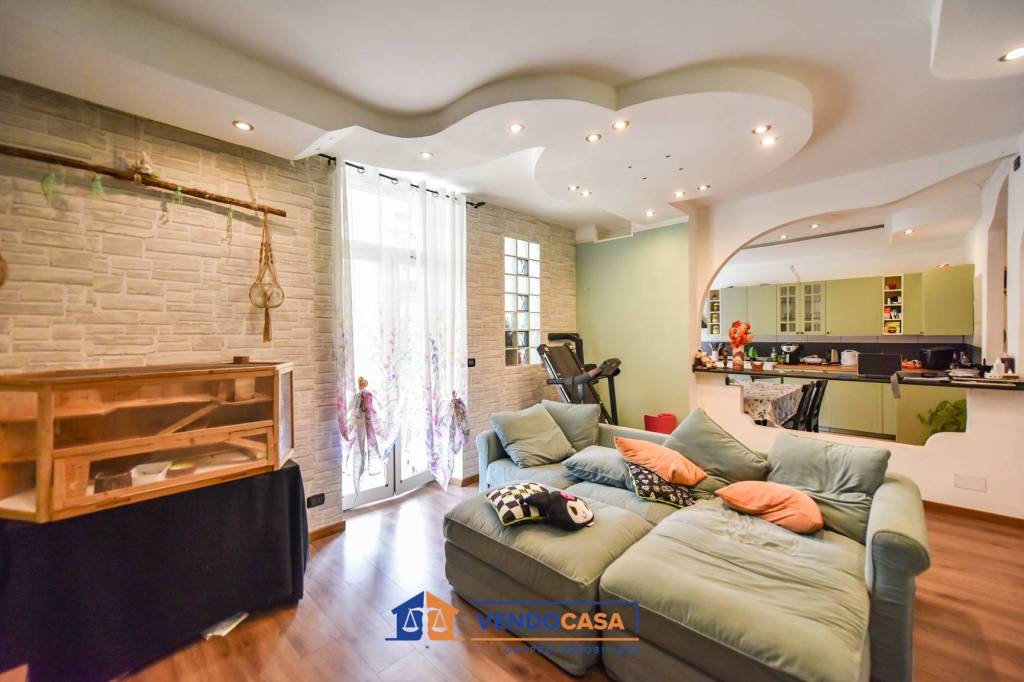 appartamento in vendita a Torino in zona Falchera