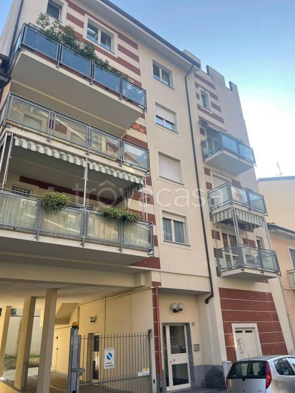 appartamento in vendita a Torino in zona Millefonti