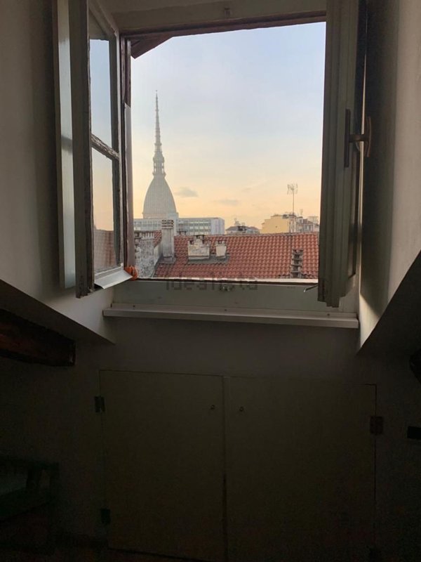 mansarda in vendita a Torino in zona Vanchiglia
