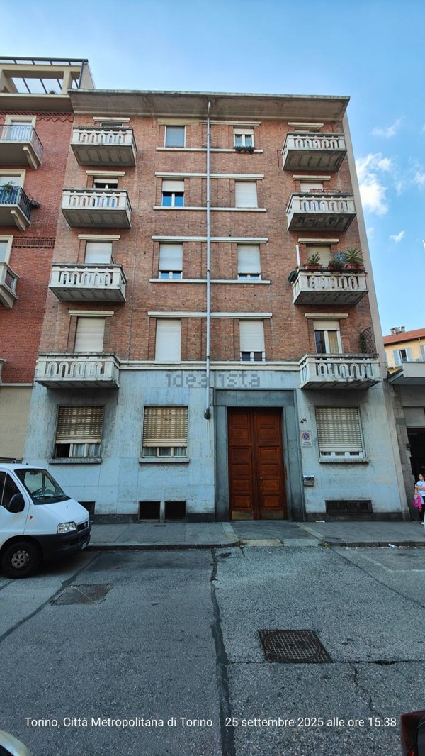 appartamento in vendita a Torino in zona Borgo San Paolo