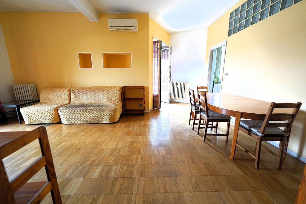 appartamento in vendita a Torino in zona Mirafiori Nord