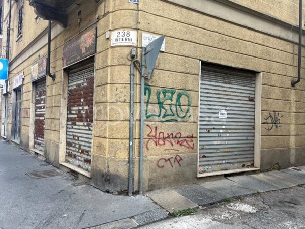 negozio in vendita a Torino in zona Madonna di Campagna