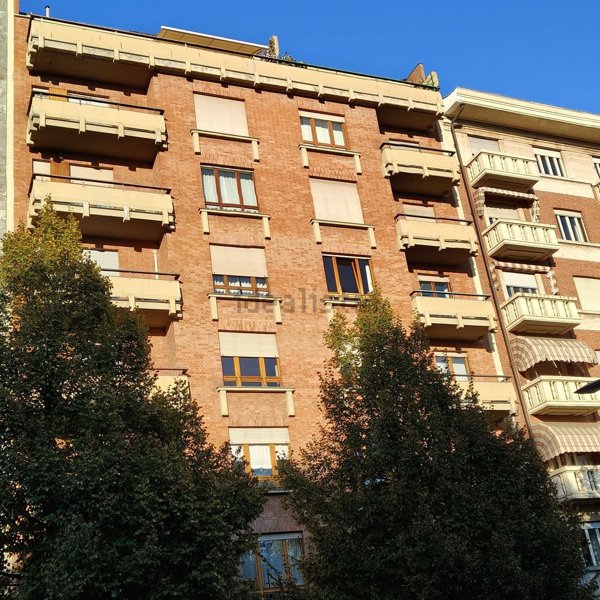 appartamento in vendita a Torino in zona Crocetta