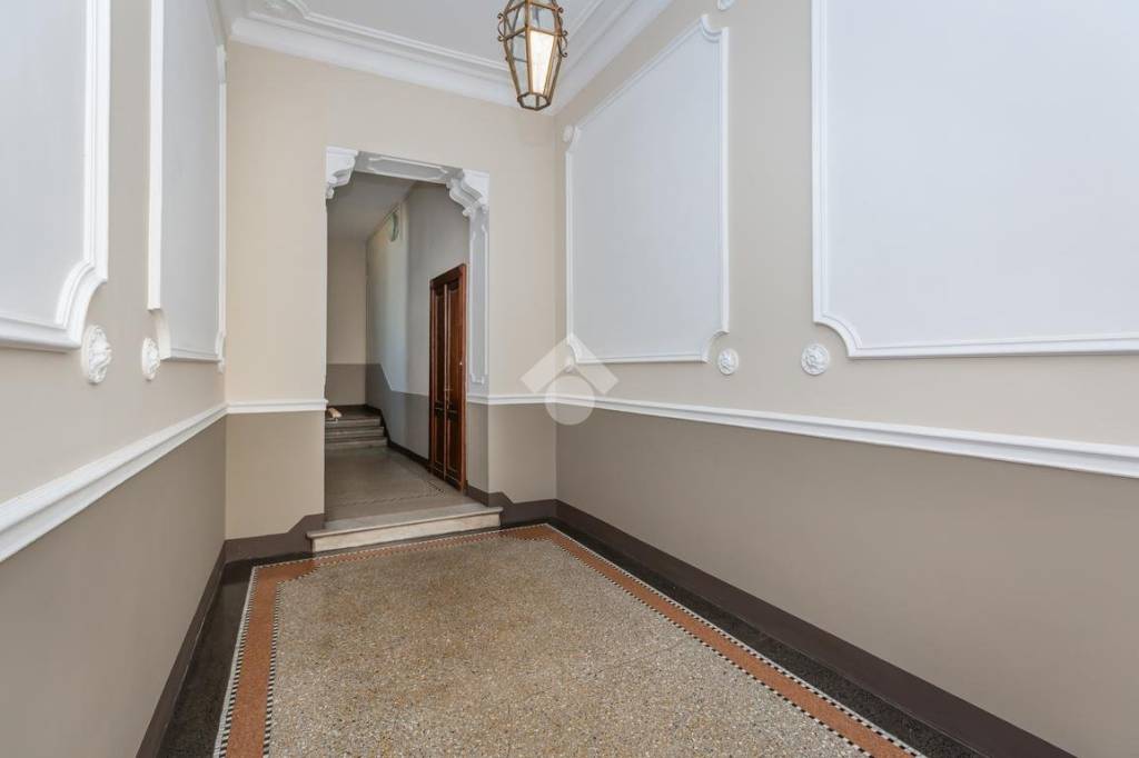 appartamento in vendita a Torino in zona Aurora