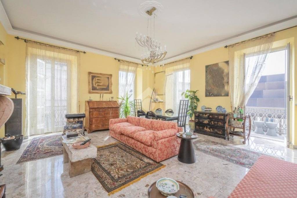 appartamento in vendita a Torino in zona Centro Storico