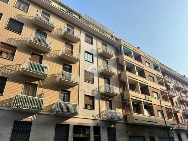 appartamento in vendita a Torino in zona Santa Rita