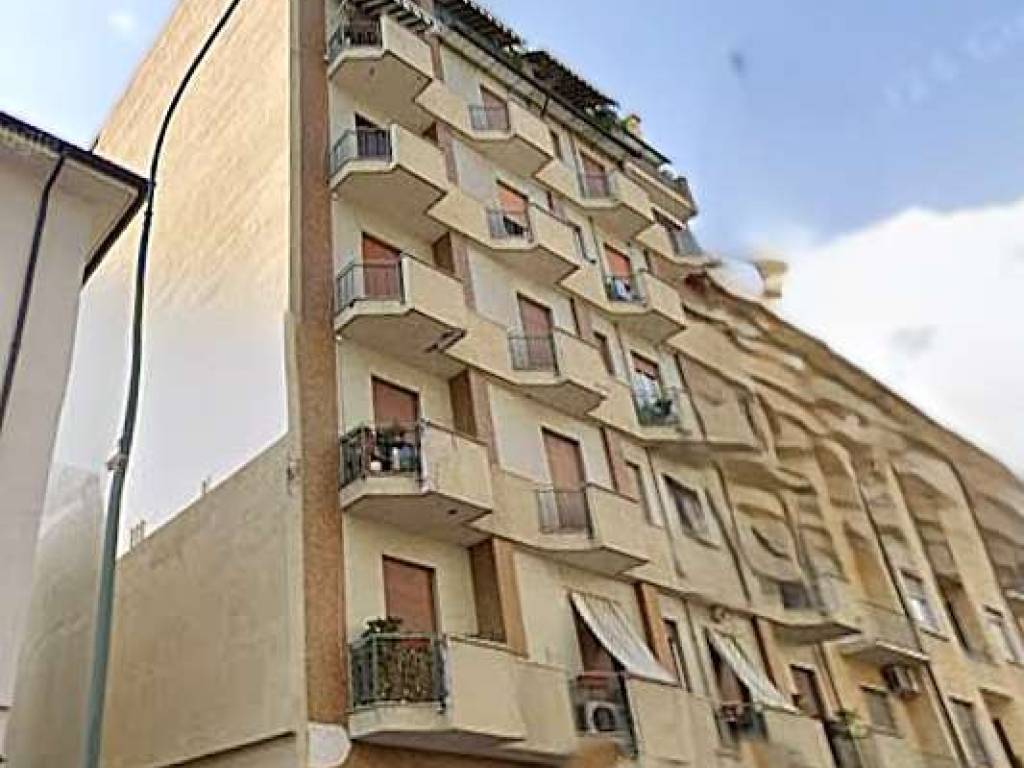 appartamento in vendita a Torino in zona Santa Rita