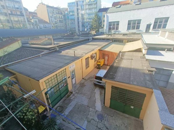 negozio in vendita a Torino in zona Centro Storico