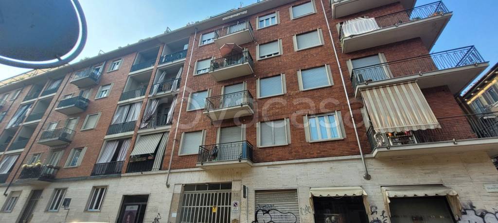 appartamento in vendita a Torino in zona Vanchiglia