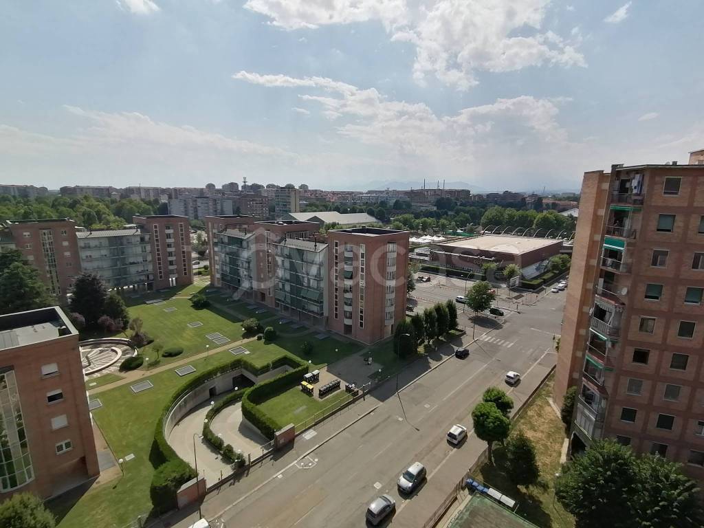 appartamento in vendita a Torino in zona Mirafiori Nord