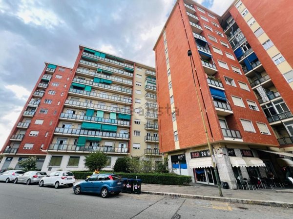 appartamento in vendita a Torino in zona Lucento