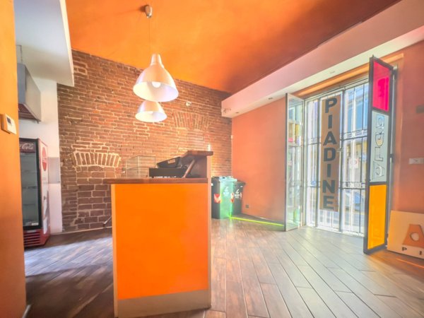 locale commerciale in vendita a Torino