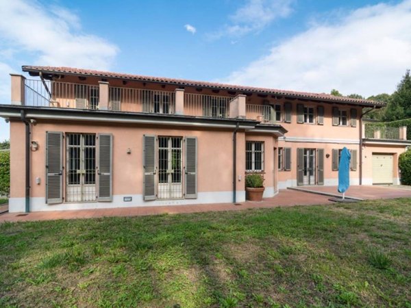 casa indipendente in vendita a Torino in zona Superga