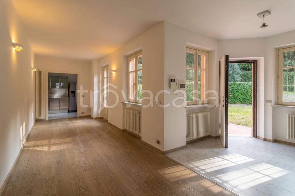 casa indipendente in vendita a Torino in zona Superga