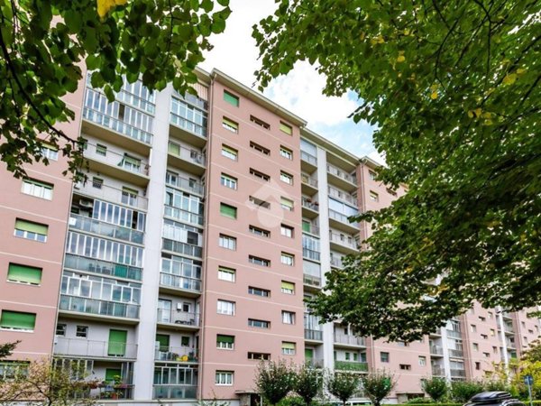 appartamento in vendita a Torino in zona Mirafiori Sud