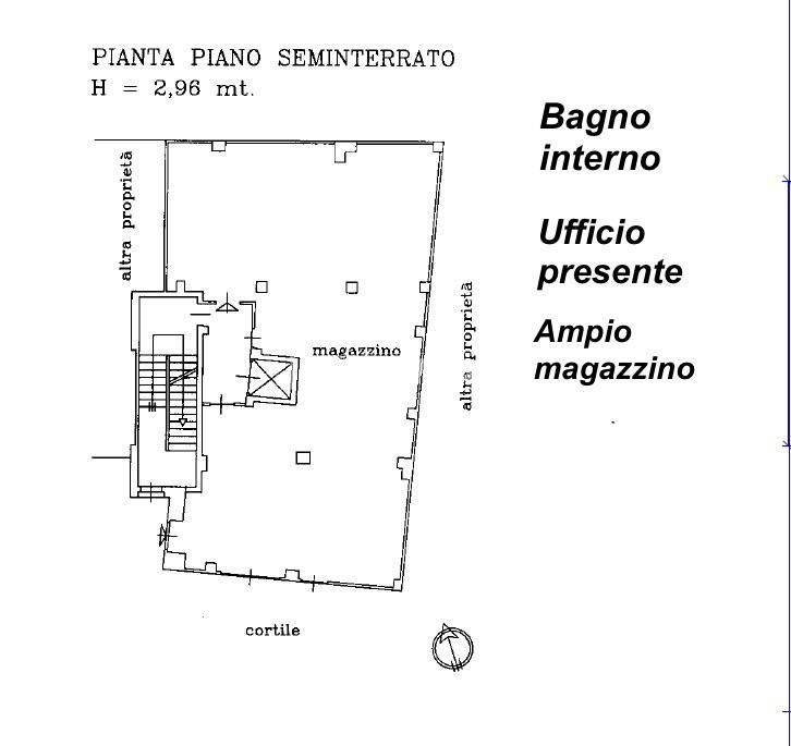 locale commerciale in vendita a Torino in zona Vanchiglia