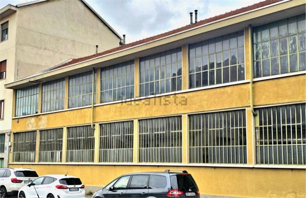 locale di sgombero in vendita a Torino in zona Madonna di Campagna