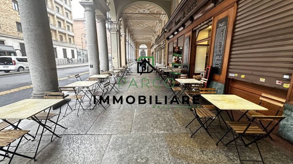 locale commerciale in vendita a Torino in zona Crocetta