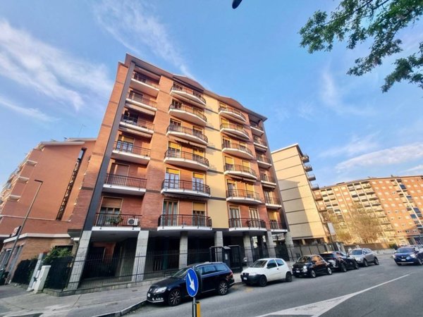 appartamento in vendita a Torino in zona Santa Rita