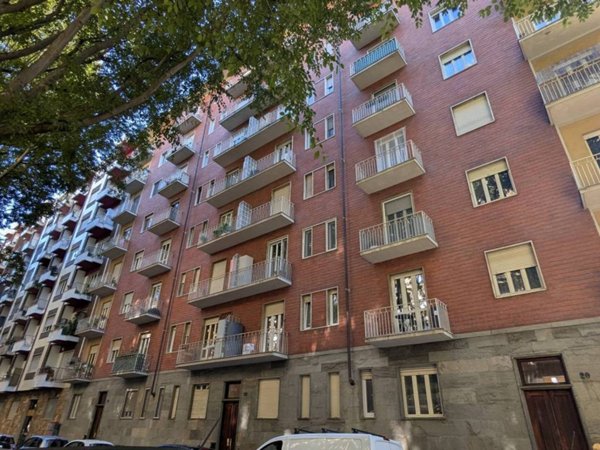 appartamento in vendita a Torino in zona Vanchiglia