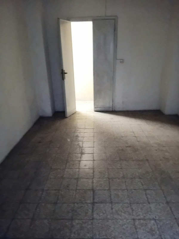 locale di sgombero in vendita a Torino in zona Filadelfia