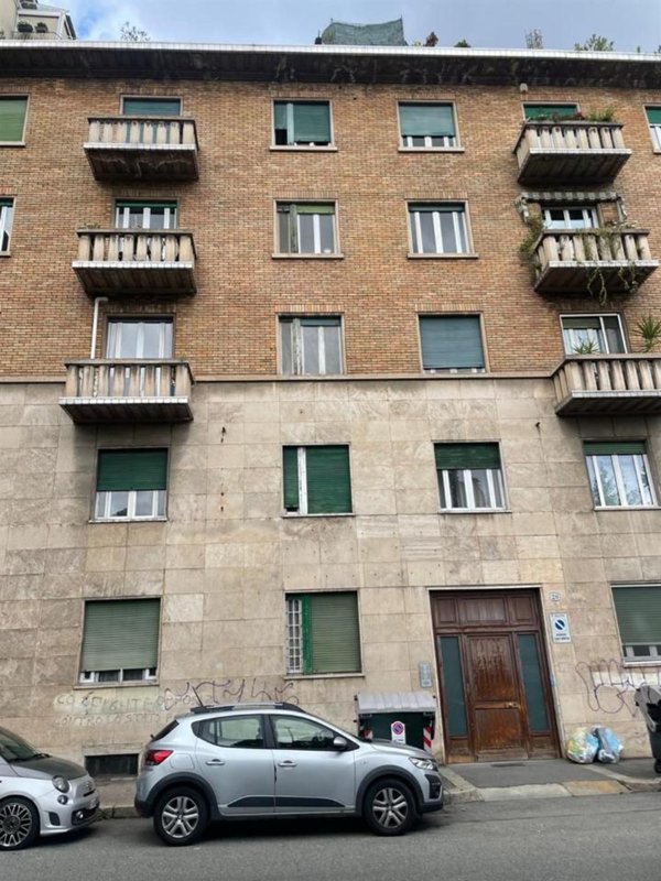 appartamento in vendita a Torino in zona Parella