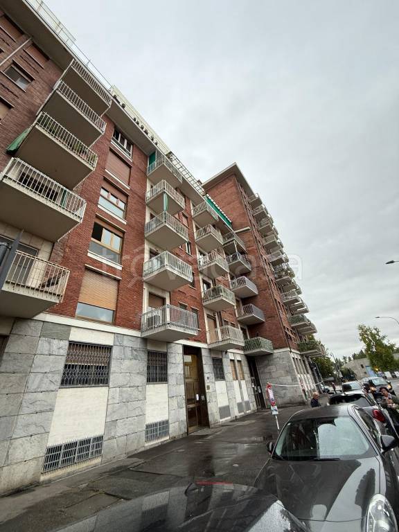 appartamento in vendita a Torino in zona Regio Parco