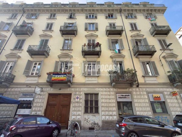appartamento in vendita a Torino in zona San Salvario