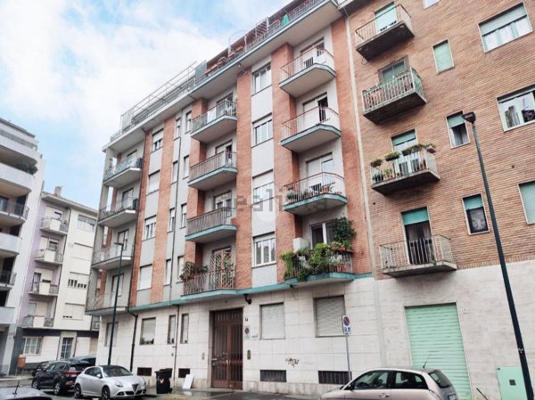 appartamento in vendita a Torino in zona Parella