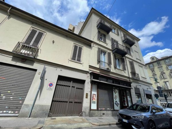 appartamento in vendita a Torino in zona Crocetta