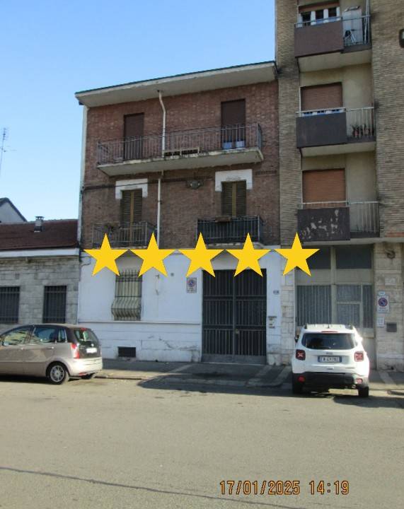 appartamento in vendita a Torino in zona Lucento