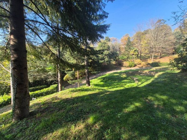 terreno edificabile in vendita a Torino in zona Superga