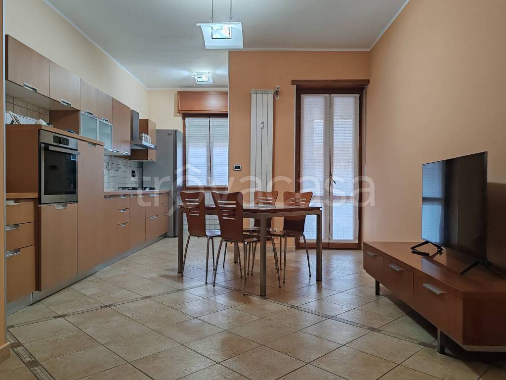 appartamento in vendita a Torino in zona Borgata Vittoria