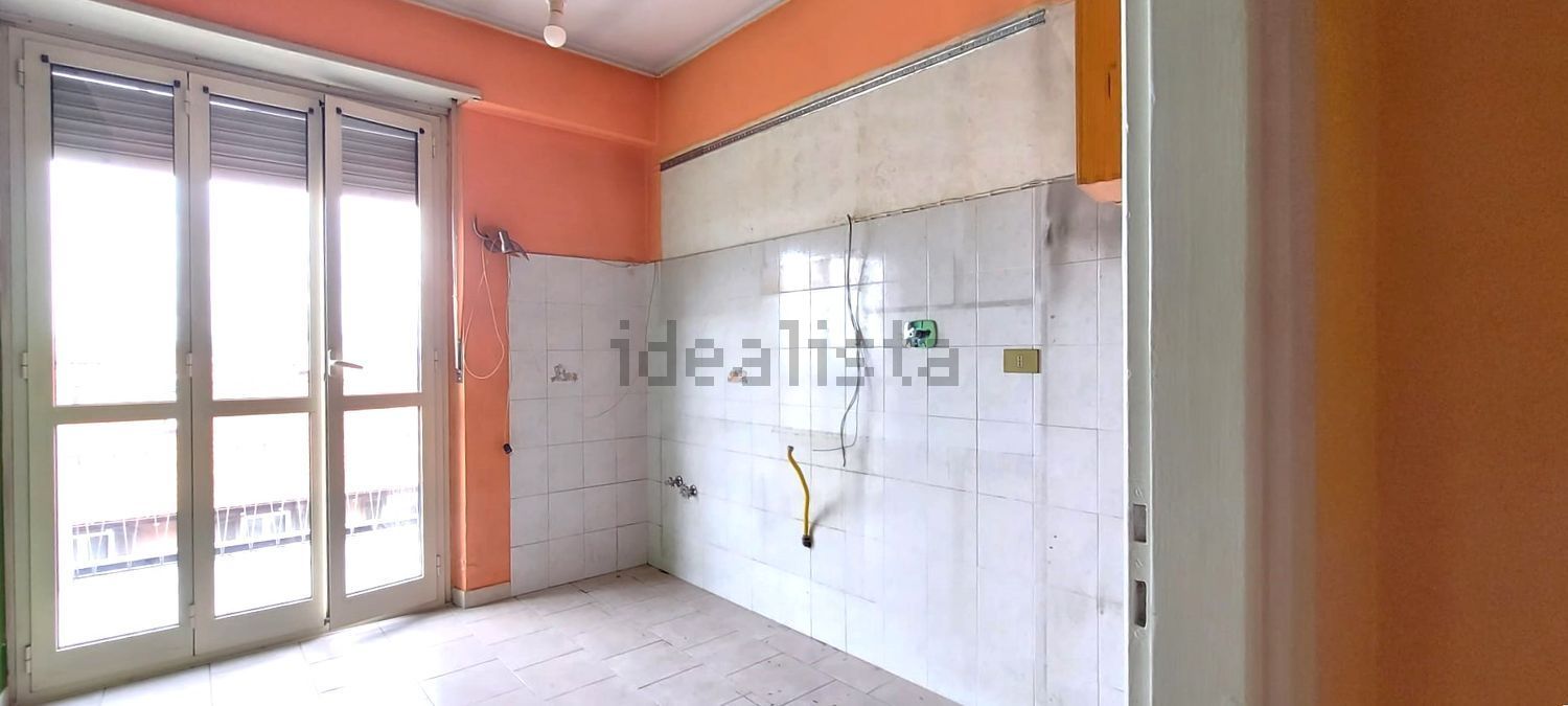 appartamento in vendita a Torino in zona Borgata Vittoria