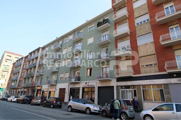 appartamento in vendita a Torino in zona Regio Parco