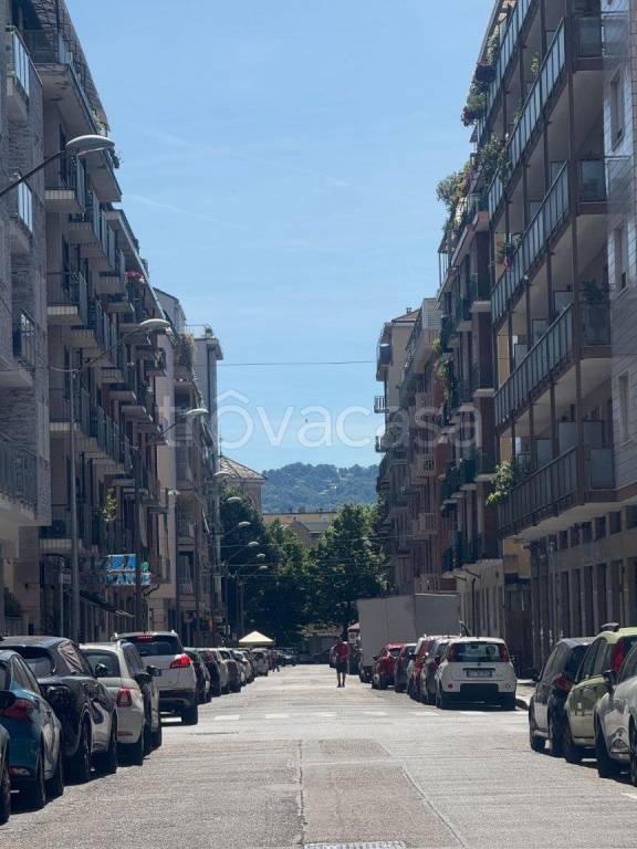 appartamento in vendita a Torino in zona Santa Rita