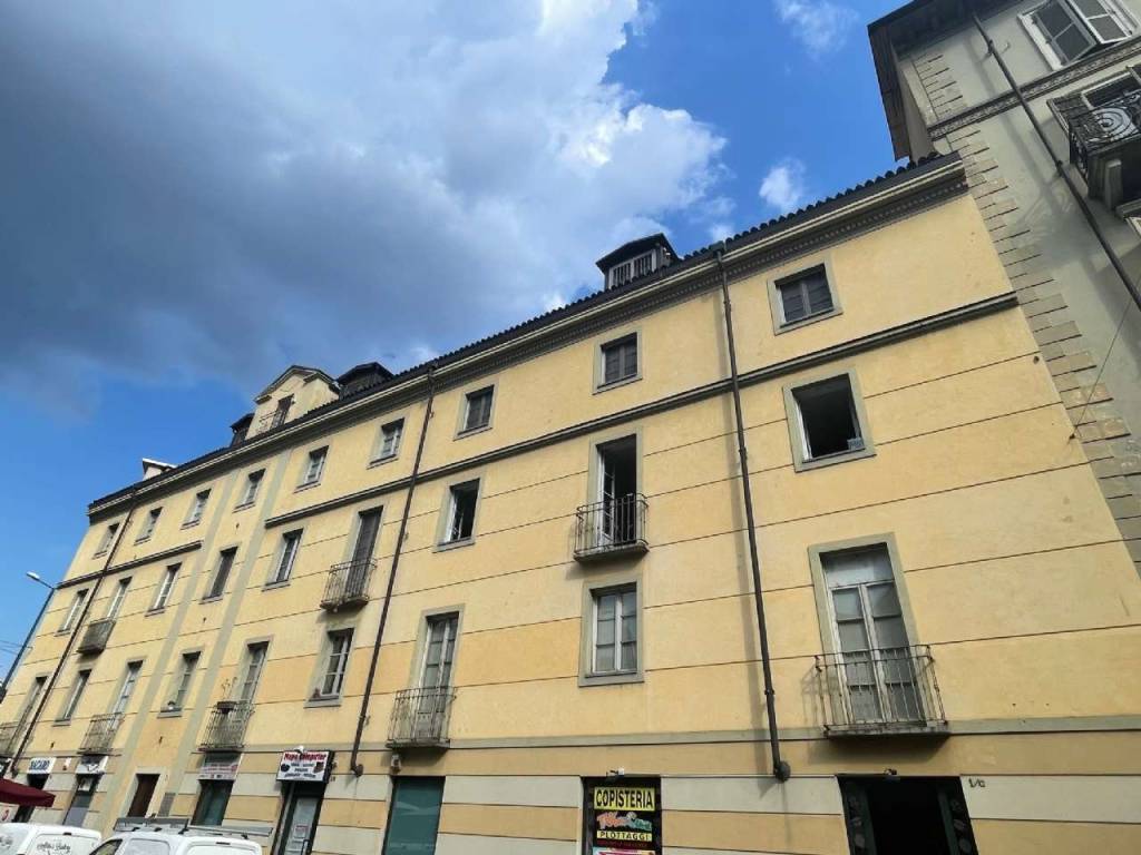 appartamento in vendita a Torino in zona Borgo San Paolo