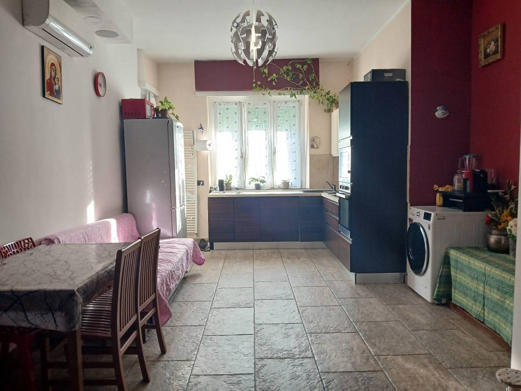 appartamento in vendita a Torino in zona Mirafiori Nord