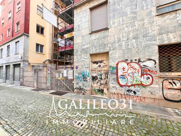 locale commerciale in vendita a Torino