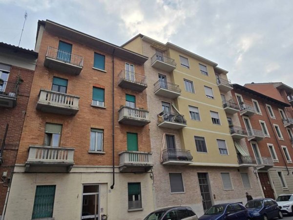 appartamento in vendita a Torino in zona Parella